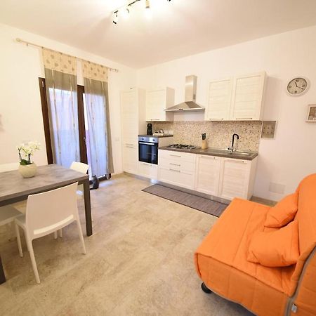 Hiram House Apartment Ла Мадалена Екстериор снимка