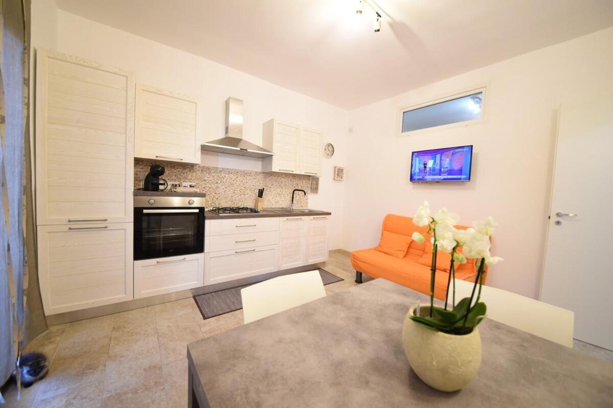 Hiram House Apartment Ла Мадалена Екстериор снимка